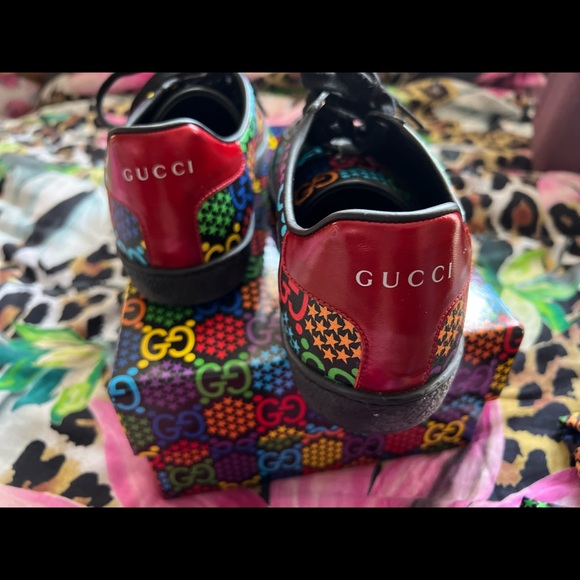 Gucci Multicolor Psychedelic Sneakers - Picture 4 of 7